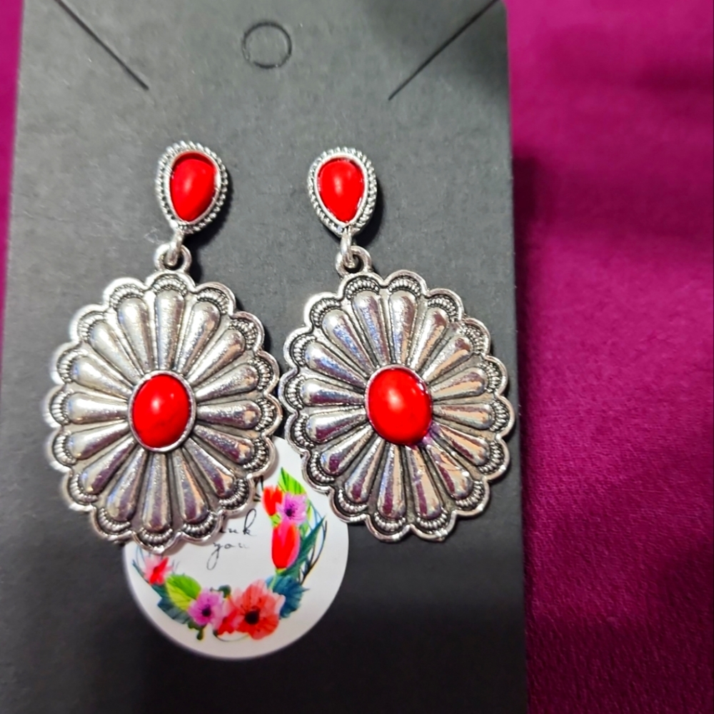Boho Style Western Natural Red Turquoise Earrings Vintage Dangle Drop Earrings.